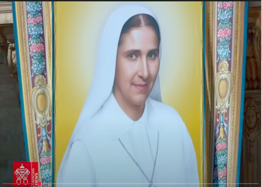 Santa Misa con Canonización 19 de octubre 2025 Papa León XIV